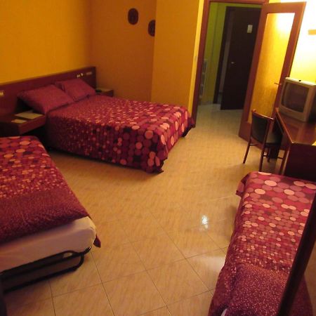 B&B The Sun Swimming & Pool טורינו מראה חיצוני תמונה